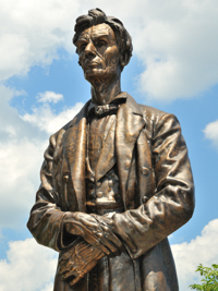 Lincoln statue